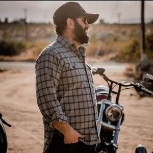 Tobacco Motorwear Co. Flannel Hellfire Gray Plaid‎ Button Up Men's Large